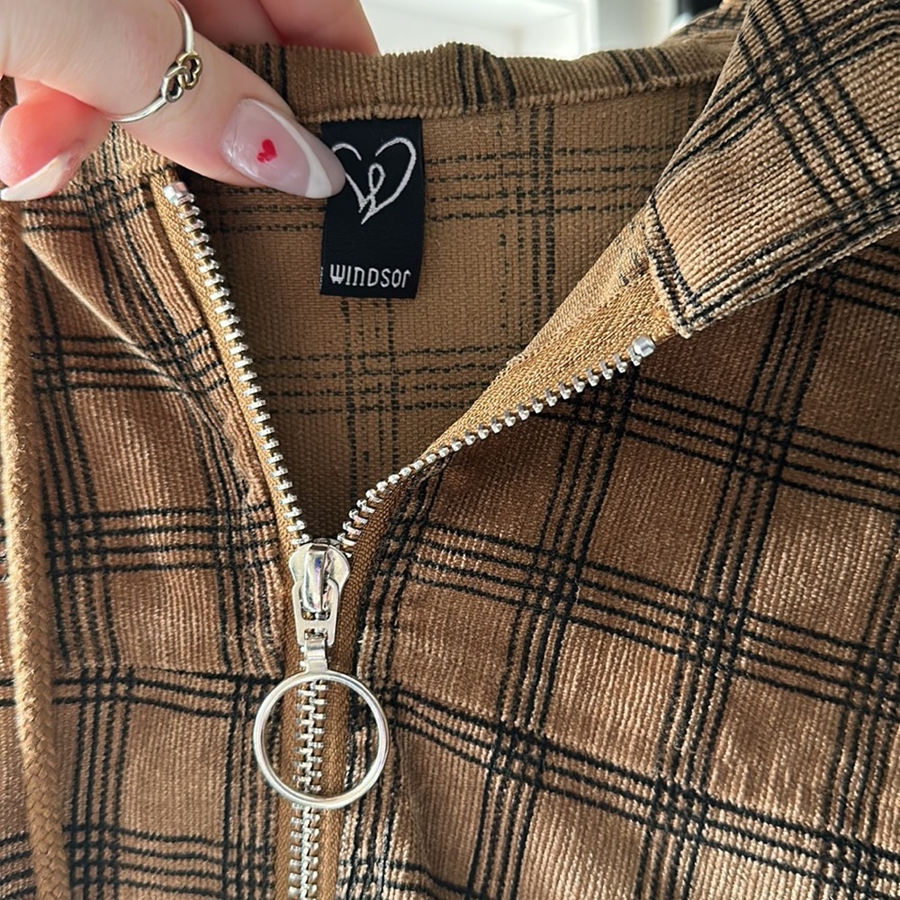 cropped jacket - Picture 2 of 2